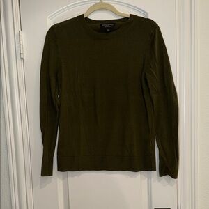 Woman’s Olive Green Sweater